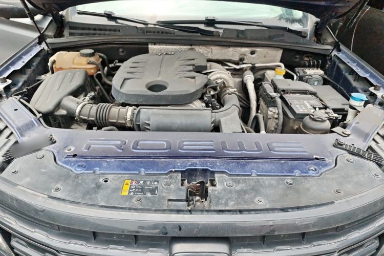 Used Roewe RX8 2018 30T Smart Connectivity All-Wheel Drive Supreme Edition Engine Bay