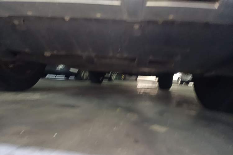 Used Roewe RX8 2018 30T Smart Connectivity Two-Wheel Drive Supreme Edition Chassis Front