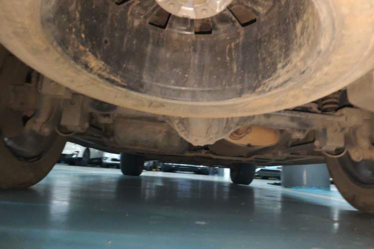 Used Roewe RX8 2018 30T Two-Wheel Drive Flagship Edition Chassis Rear