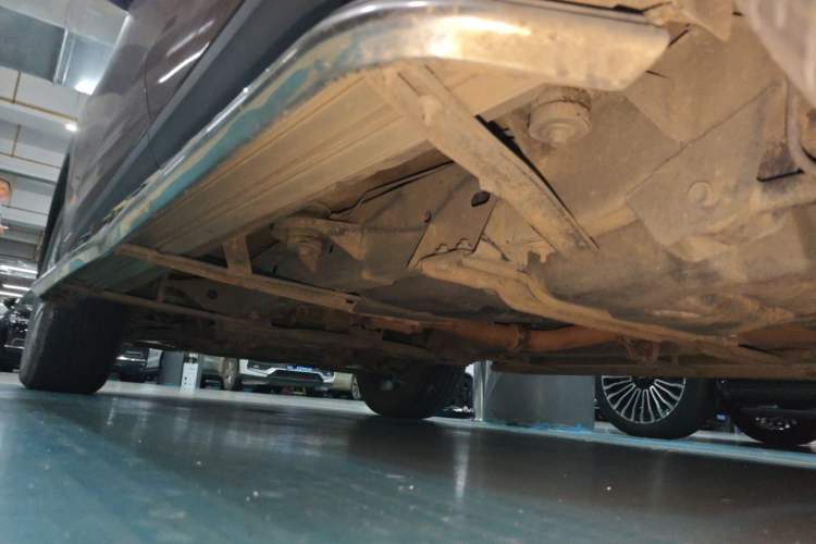 Used Roewe RX8 2018 30T Two-Wheel Drive Flagship Edition Chassis Rear Left