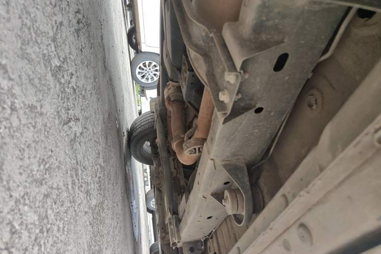 Used Roewe RX8 2018 30T Smart Connectivity Two-Wheel Drive Flagship Edition Chassis Rear Right