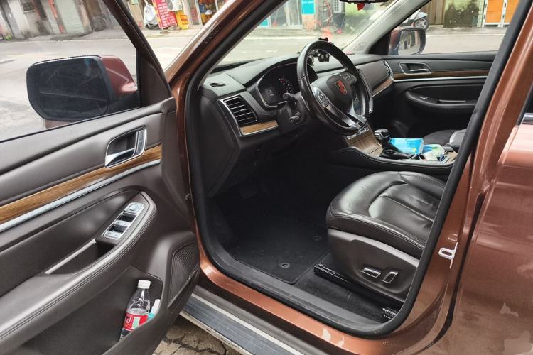 Used Roewe RX8 2018 30T Smart Connectivity Two-Wheel Drive Flagship Edition Driver Seat