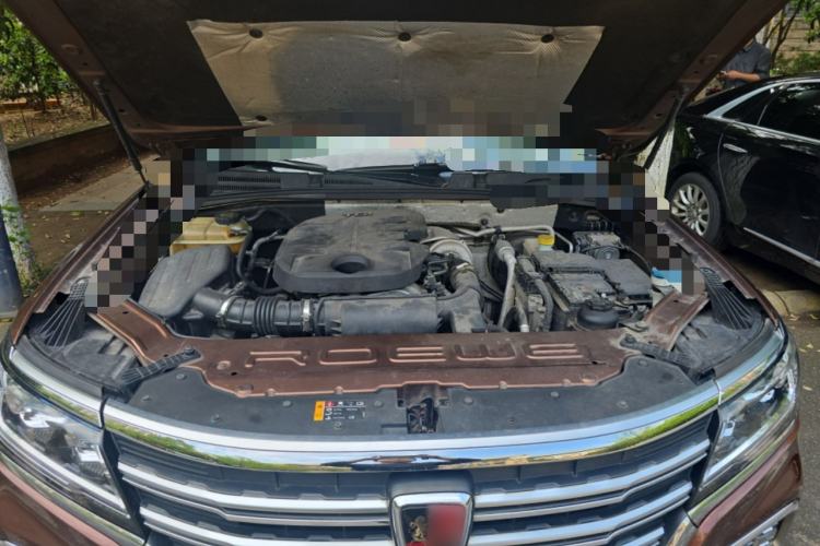 Used Roewe RX8 2018 30T Smart Connectivity Four-Wheel Drive Flagship Edition Engine Bay