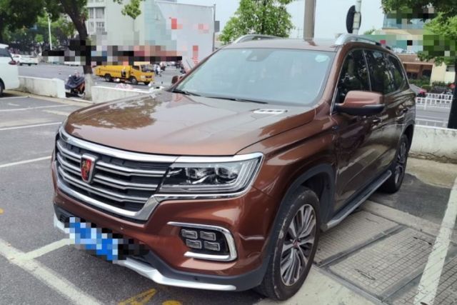Used Roewe RX8 2018 30T Smart Connectivity All-Wheel Drive Supreme Edition