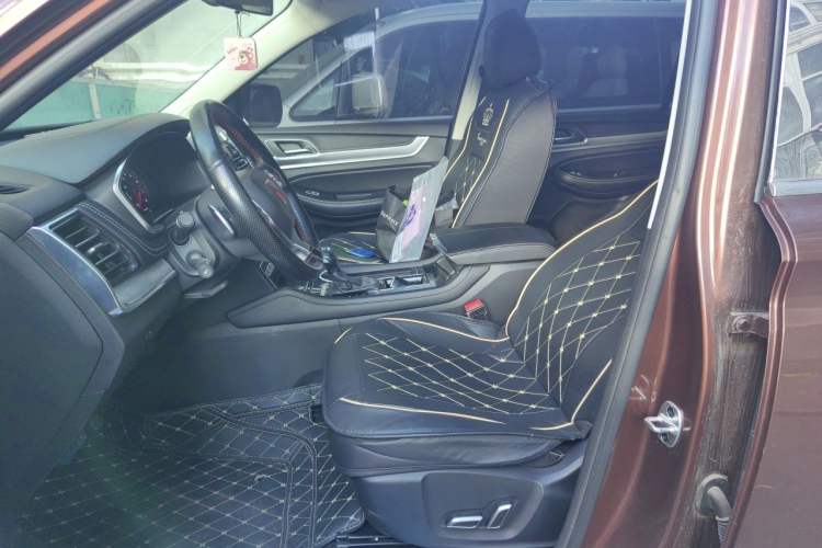 Used Roewe RX8 2018 30T Two-Wheel Drive Flagship Edition Left Front Seat