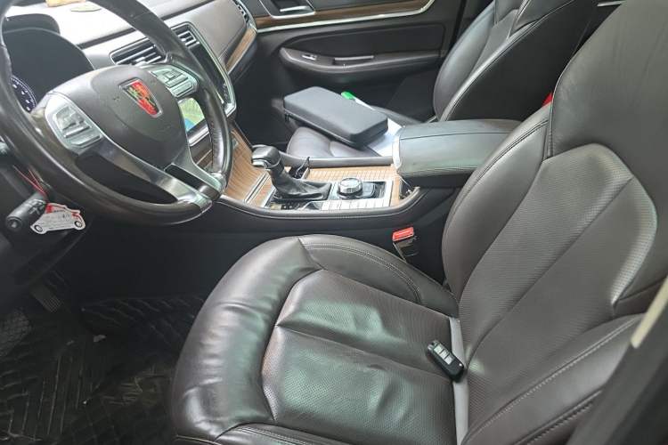 Used Roewe RX8 2018 30T Smart Connectivity Four-Wheel Drive Flagship Edition Left Front Seat