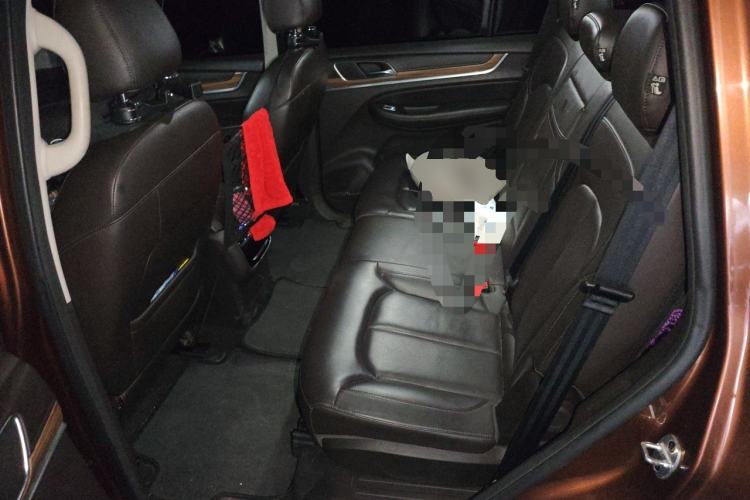 Used Roewe RX8 2018 30T Smart Connectivity Four-Wheel Drive Flagship Edition Left Rear Seat