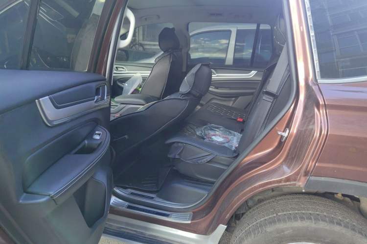 Used Roewe RX8 2018 30T Two-Wheel Drive Flagship Edition Left Rear Seat