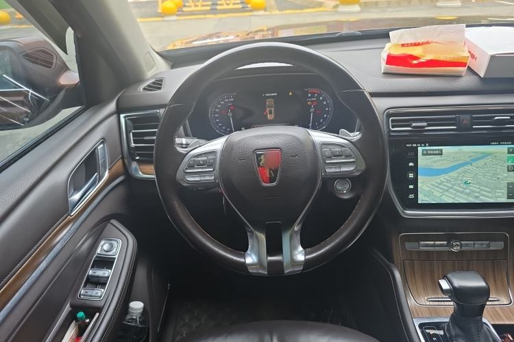 Used Roewe RX8 2018 30T Smart Connectivity Four-Wheel Drive Flagship Edition Steering Wheel