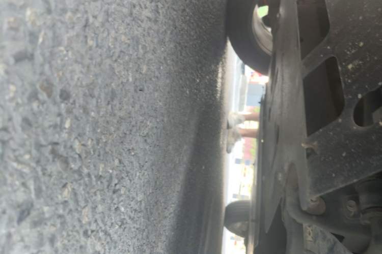 Used Roewe RX8 2018 30T Smart Connectivity Four-Wheel Drive Flagship Edition Chassis Front Left
