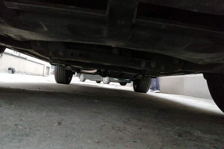 Used Roewe RX8 2018 30T Smart Connectivity Two-Wheel Drive Supreme Edition Chassis Front