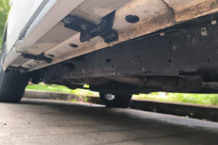 Used Roewe RX8 2018 30T Smart Connectivity Two-Wheel Drive Flagship Edition Chassis Front Right