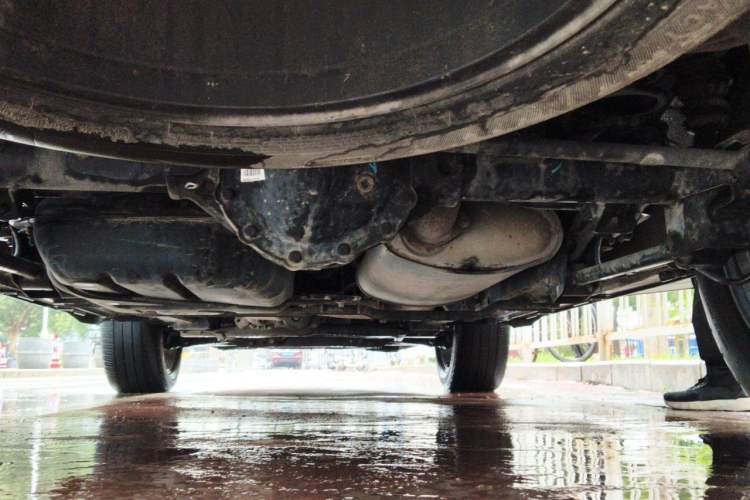 Used Roewe RX8 2018 30T Smart Connectivity All-Wheel Drive Supreme Edition Chassis Rear
