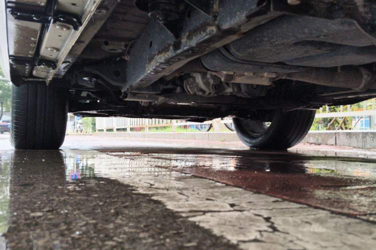 Used Roewe RX8 2018 30T Smart Connectivity All-Wheel Drive Supreme Edition Chassis Rear Left