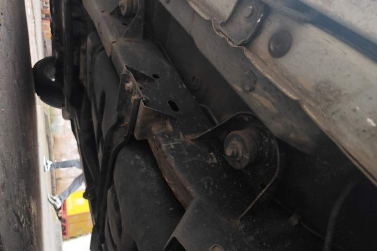 Used Roewe RX8 2018 30T Smart Connectivity Two-Wheel Drive Flagship Edition Chassis Rear Left