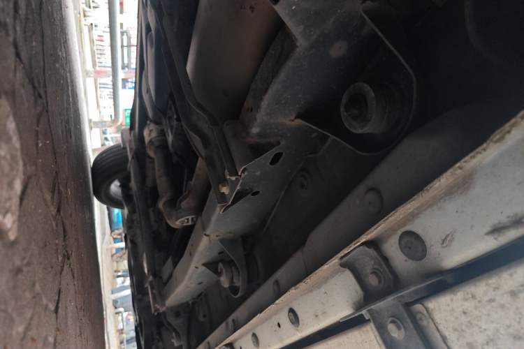 Used Roewe RX8 2018 30T Smart Connectivity Two-Wheel Drive Flagship Edition Chassis Rear Right