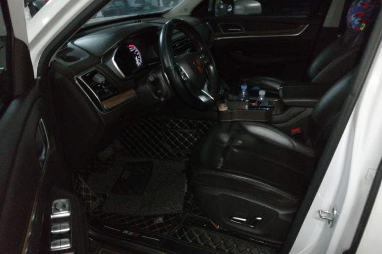 Used Roewe RX8 2018 30T Smart Connectivity Two-Wheel Drive Supreme Edition Driver Seat