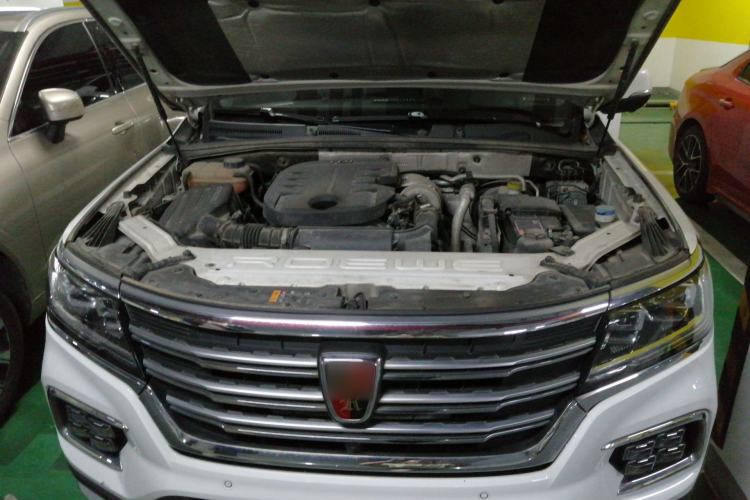 Used Roewe RX8 2018 30T Smart Connectivity Two-Wheel Drive Supreme Edition Engine Bay