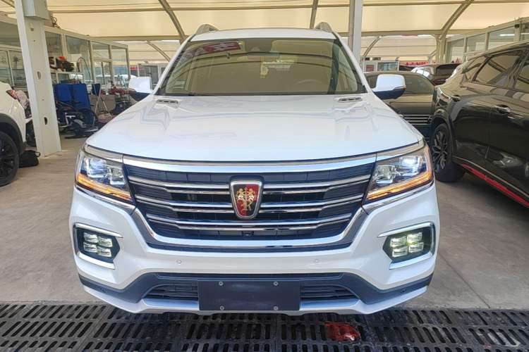 Used Roewe RX8 2018 30T Smart Connectivity All-Wheel Drive Supreme Edition Front