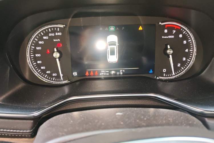 Used Roewe RX8 2018 30T Smart Connectivity Two-Wheel Drive Flagship Edition Instrument Cluster
