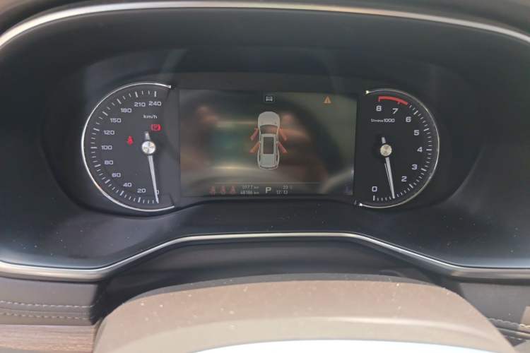 Used Roewe RX8 2018 30T Smart Connectivity Two-Wheel Drive Flagship Edition Instrument Cluster