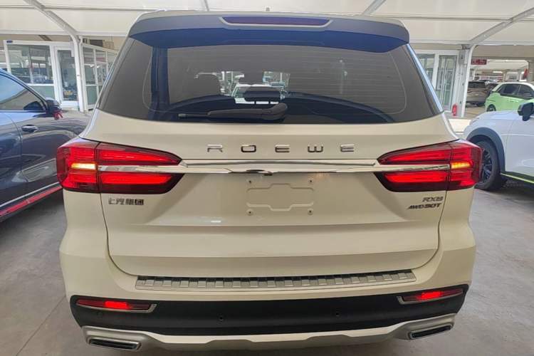 Used Roewe RX8 2018 30T Smart Connectivity All-Wheel Drive Supreme Edition Rear