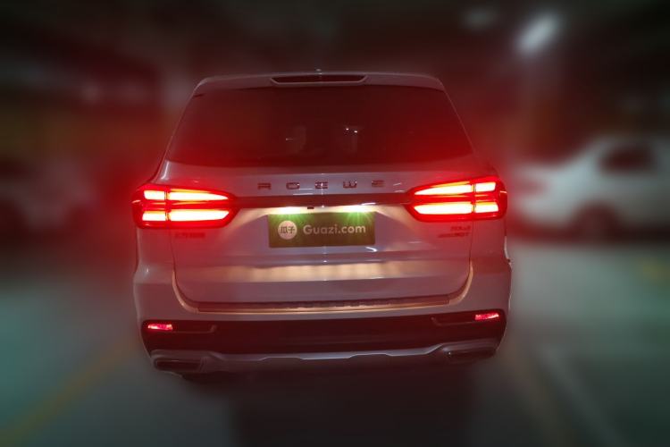 Used Roewe RX8 2018 30T Smart Connectivity Four-Wheel Drive Flagship Edition Rear