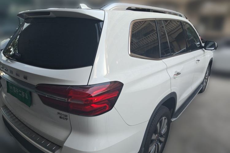 Used Roewe RX8 2018 30T Smart Connectivity Two-Wheel Drive Flagship Edition Rear Right 45 Deg