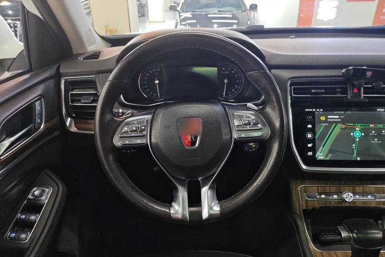 Used Roewe RX8 2018 30T Smart Connectivity All-Wheel Drive Supreme Edition Steering Wheel