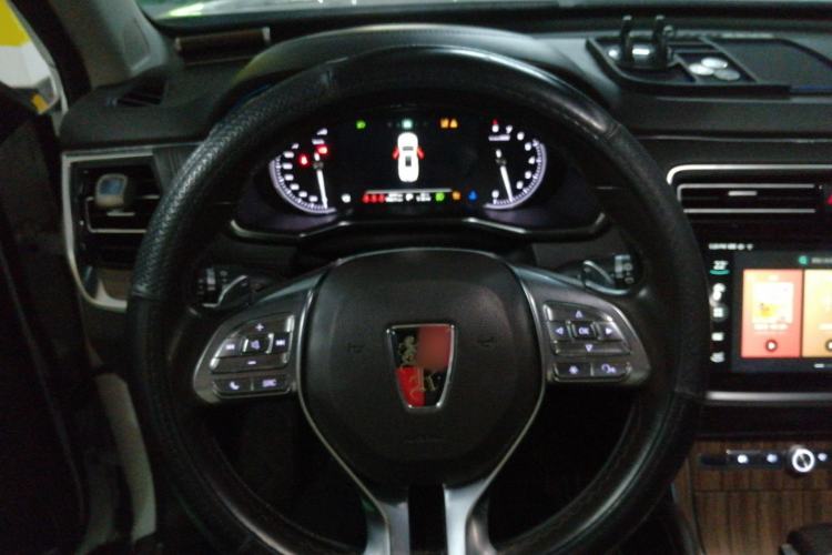 Used Roewe RX8 2018 30T Smart Connectivity Two-Wheel Drive Supreme Edition Steering Wheel