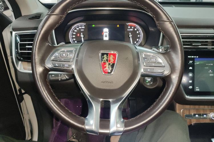 Used Roewe RX8 2018 30T Smart Connectivity Two-Wheel Drive Flagship Edition Steering Wheel