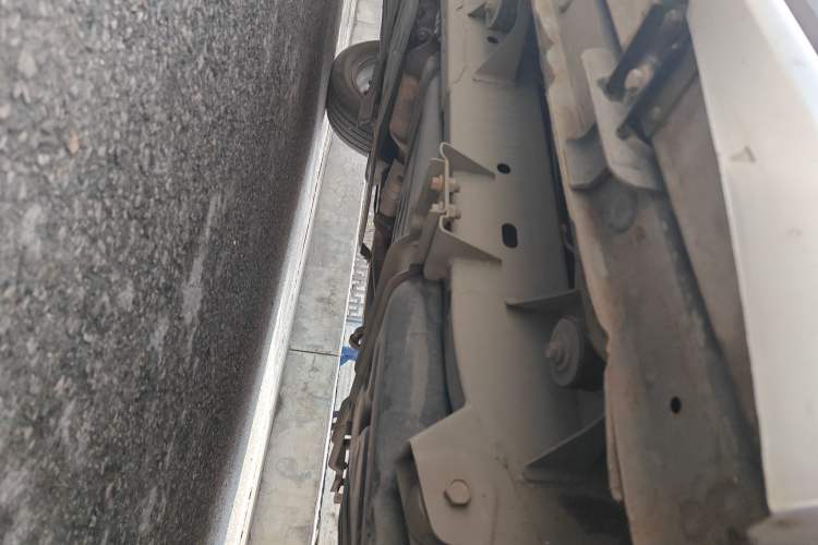 Used Roewe RX8 2019 30T Smart Connectivity Four-Wheel Drive Supreme Flagship Edition Chassis Rear Left