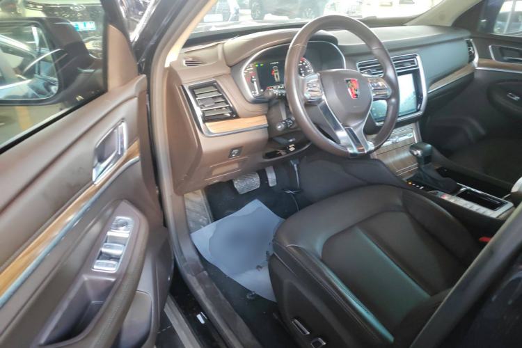 Used Roewe RX8 2019 30T Smart Connectivity Two-Wheel Drive Supreme Flagship Edition Driver Seat