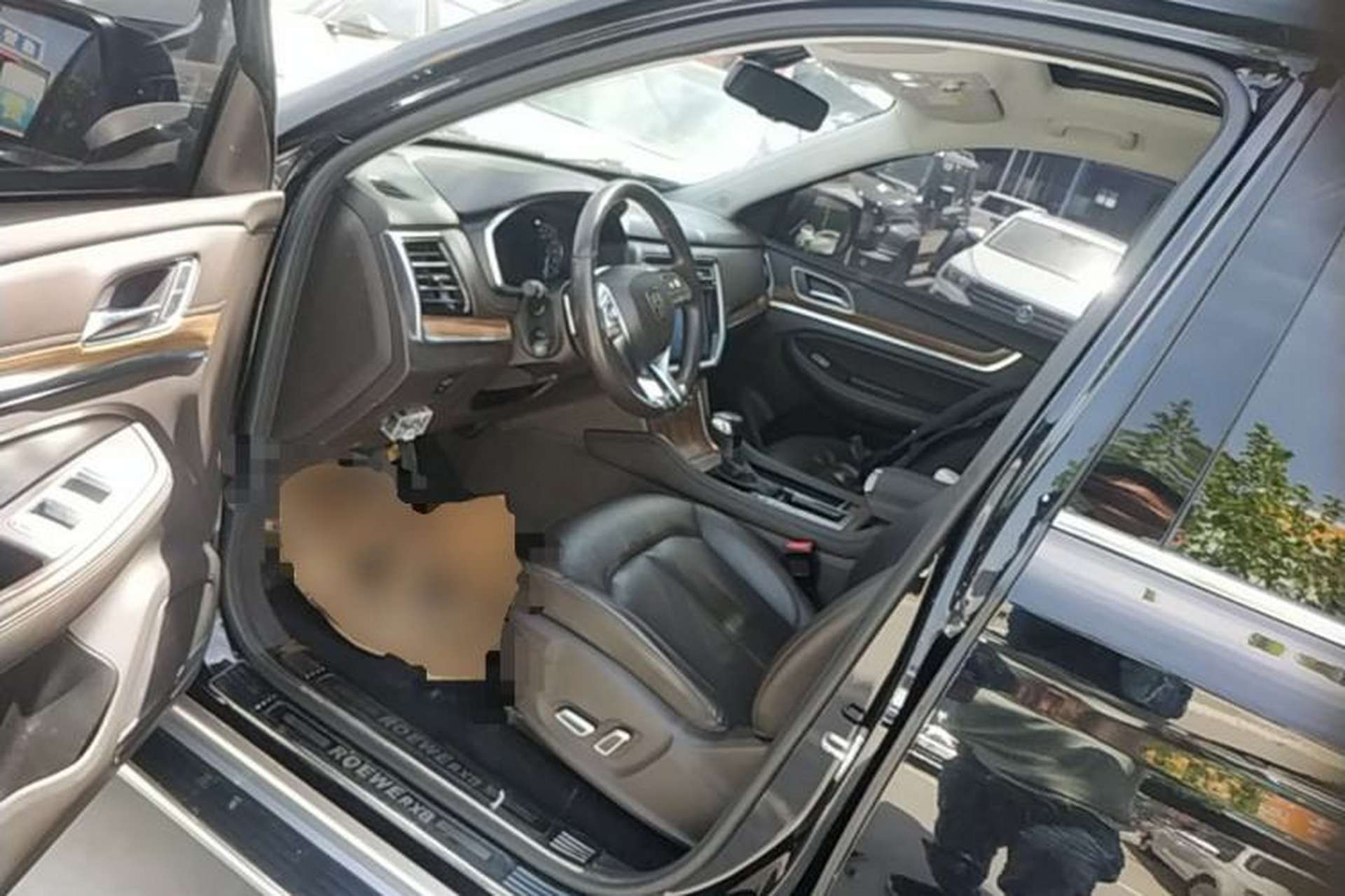 Used Roewe RX8 2019 30T Smart Connectivity Two-Wheel Drive Supreme Flagship Edition Driver Seat