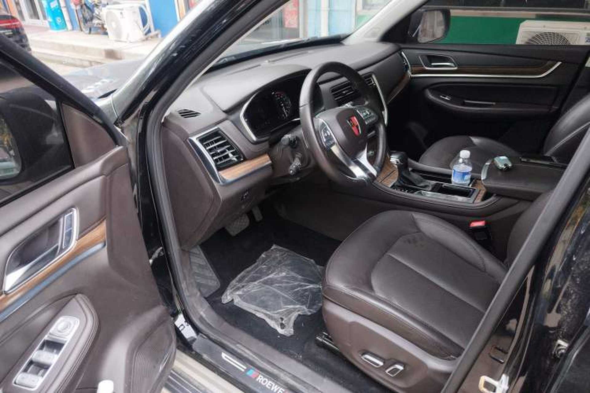 Used Roewe RX8 2019 30T Smart Connectivity Two-Wheel Drive Supreme Flagship Edition Driver Seat