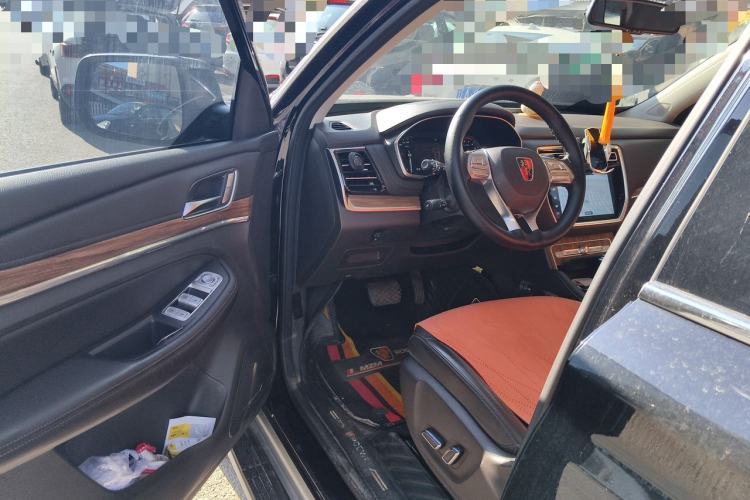 Used Roewe RX8 2019 30T Smart Connectivity Two-Wheel Drive Supreme Flagship Edition Driver Seat