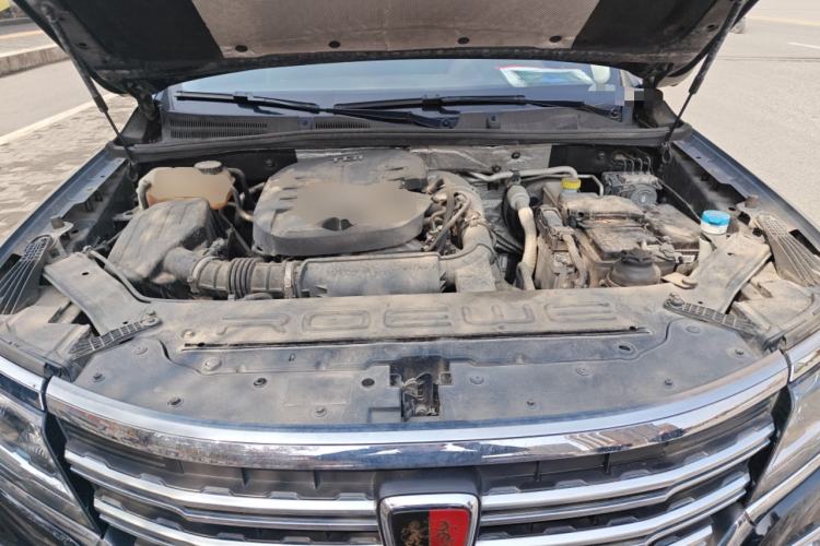 Used Roewe RX8 2019 30T Smart Connectivity Four-Wheel Drive Supreme Flagship Edition Engine Bay