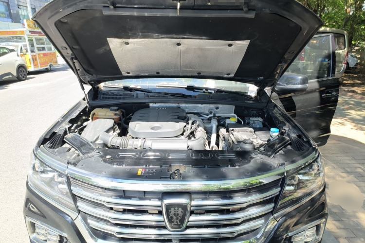 Used Roewe RX8 2019 30T Smart Connectivity Two-Wheel Drive Supreme Flagship Edition Engine Bay