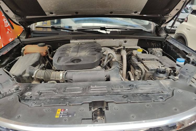 Used Roewe RX8 2019 30T Smart Connectivity Two-Wheel Drive Supreme Flagship Edition Engine Bay
