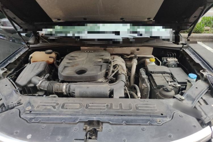 Used Roewe RX8 2019 30T Smart Connectivity Two-Wheel Drive Supreme Flagship Edition Engine Bay