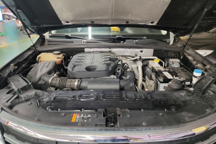 Used Roewe RX8 2019 30T Smart Connectivity Two-Wheel Drive Supreme Flagship Edition Engine Bay