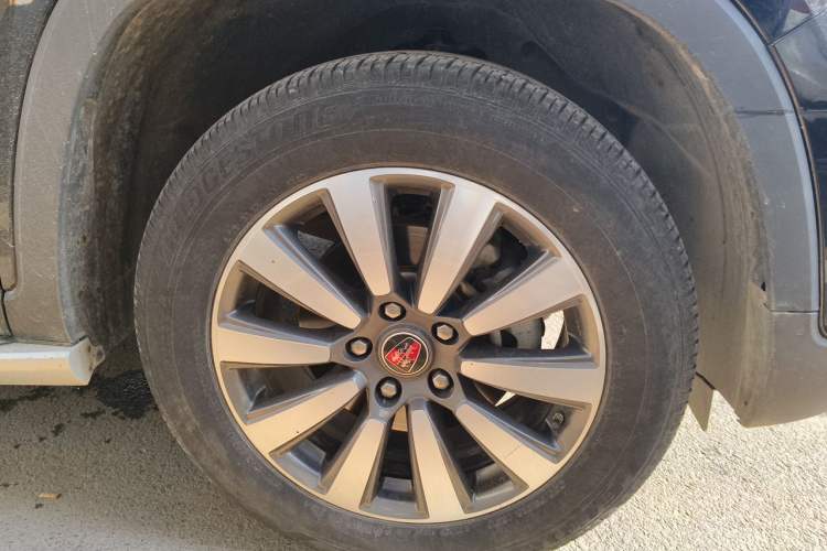 Used Roewe RX8 2019 30T Smart Connectivity Two-Wheel Drive Supreme Flagship Edition Exterior 1