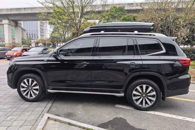 Used Roewe RX8 2019 30T Smart Connectivity Two-Wheel Drive Supreme Flagship Edition Exterior 4
