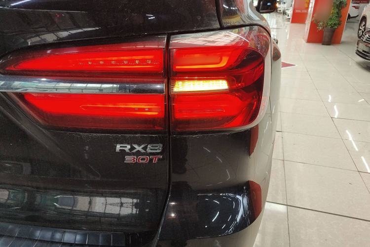 Used Roewe RX8 2019 30T Smart Connectivity Two-Wheel Drive Supreme Flagship Edition Exterior 6