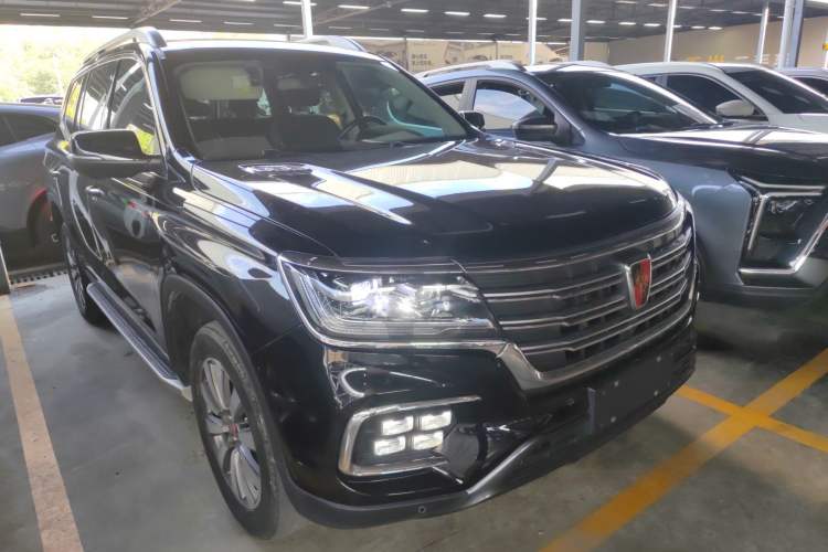 Used Roewe RX8 2019 30T Smart Connectivity Two-Wheel Drive Supreme Flagship Edition Front Right 45 Deg