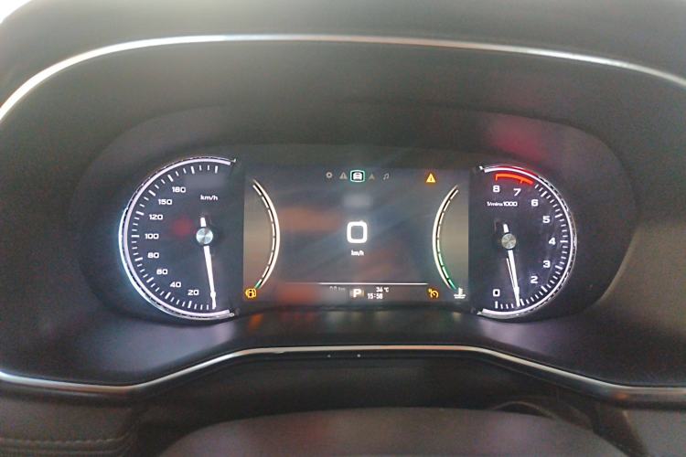Used Roewe RX8 2019 30T Smart Connectivity Two-Wheel Drive Supreme Flagship Edition Instrument Cluster