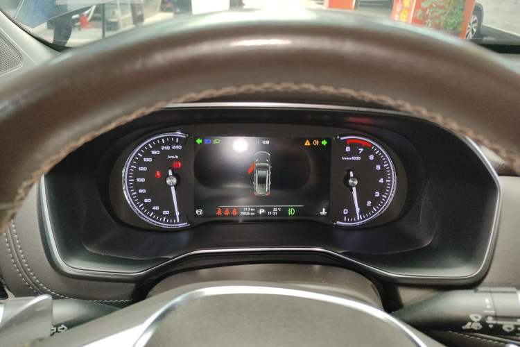 Used Roewe RX8 2019 30T Smart Connectivity Two-Wheel Drive Supreme Flagship Edition Instrument Cluster