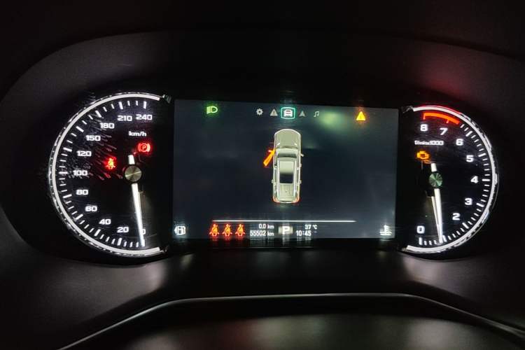 Used Roewe RX8 2019 30T Smart Connectivity Two-Wheel Drive Supreme Flagship Edition Instrument Cluster