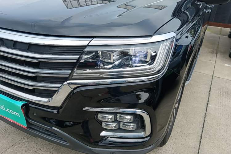 Used Roewe RX8 2019 30T Smart Connectivity Two-Wheel Drive Supreme Flagship Edition Left Front Headlight
