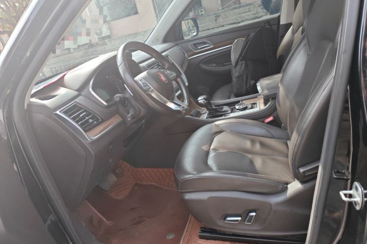 Used Roewe RX8 2019 30T Smart Connectivity Four-Wheel Drive Supreme Flagship Edition Left Front Seat